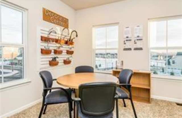300 Cross Creek Drive Gallery 2