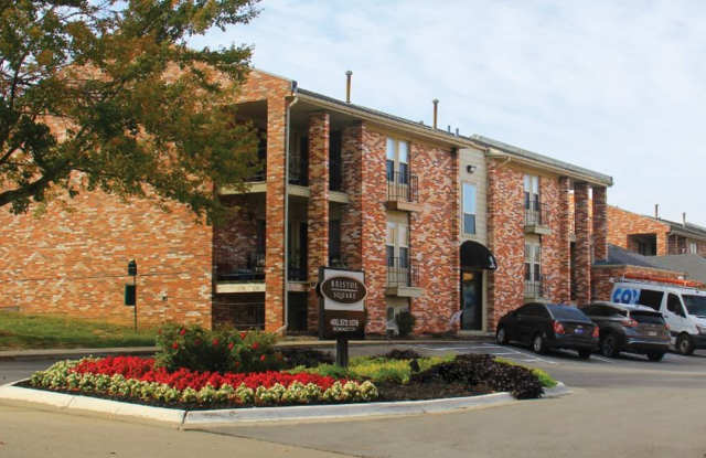 Bristol Square Apartments Gallery 3