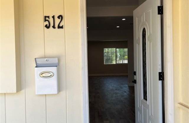 512 Lazard Street photos photos