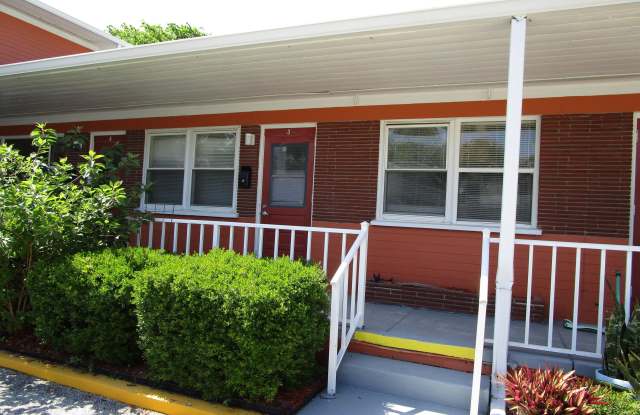 925 N Wild Olive Avenue N unit: 3 - 925 North Wild Olive Avenue, Daytona Beach, FL 32118