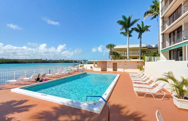 225 S BEACH Road Gallery 3