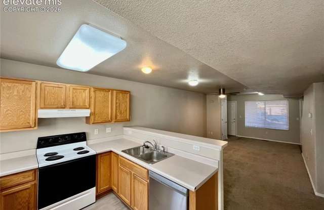 7883 Antelope Valley Point Gallery 4