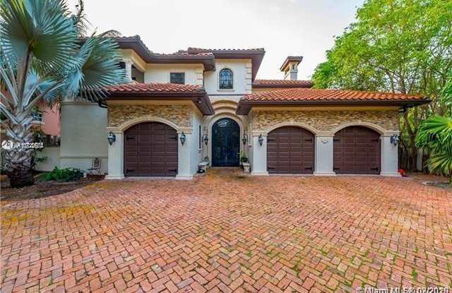 674 Ocean Blvd - 674 Ocean Boulevard, Golden Beach, FL 33160