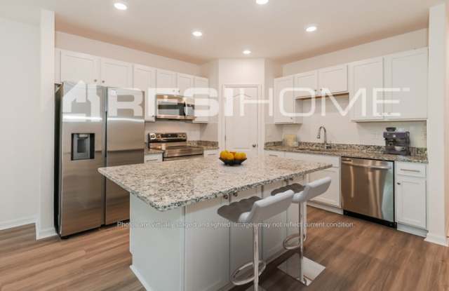 4169 Deer Trace Lane Gallery 2