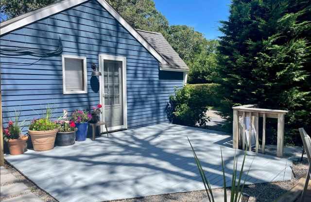 332 Canoe Place Road Gallery 1