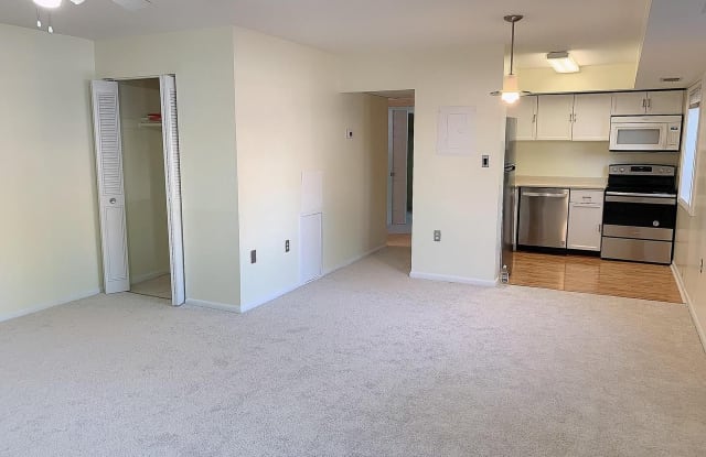 3312 South 28th Street - 3312 28th Street South, Alexandria, VA 22302