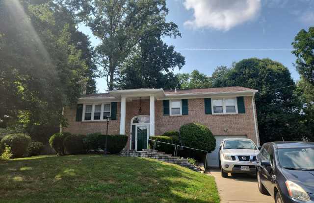 9002 Greer Ct Gallery 1
