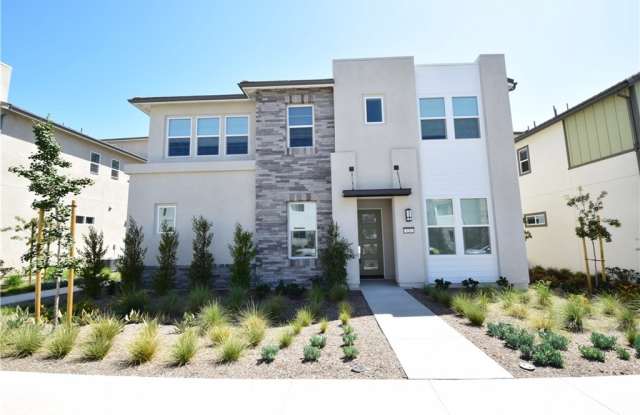 120 Sculpture - 120 Sculpture, Irvine, CA 92618