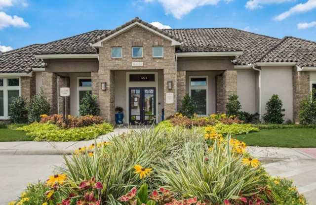 Woodland Point photos photos