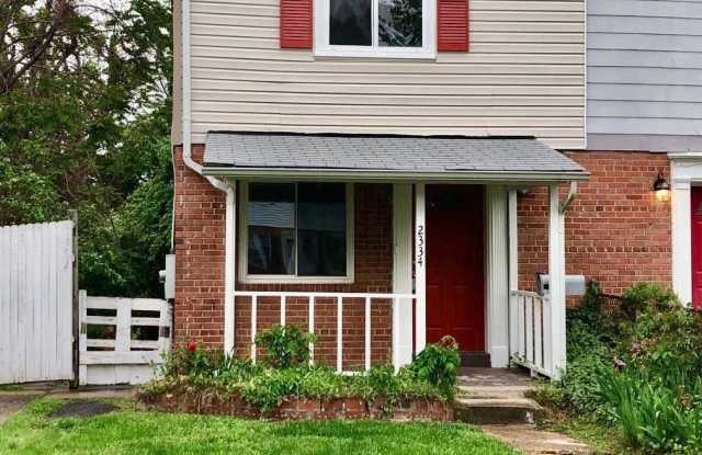 2334 FAIRVIEW TERRACE - 2334 Fairview Terrace, Huntington, VA 22303