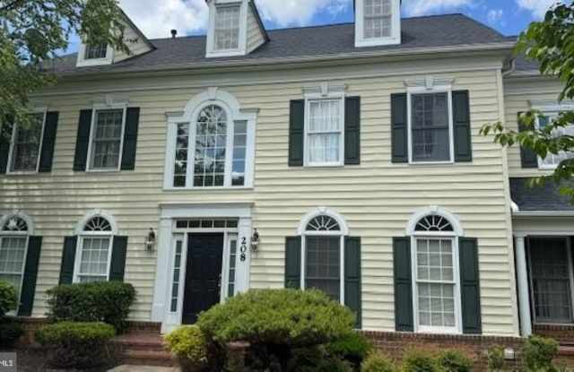 208 PRETTYMAN DRIVE photos photos