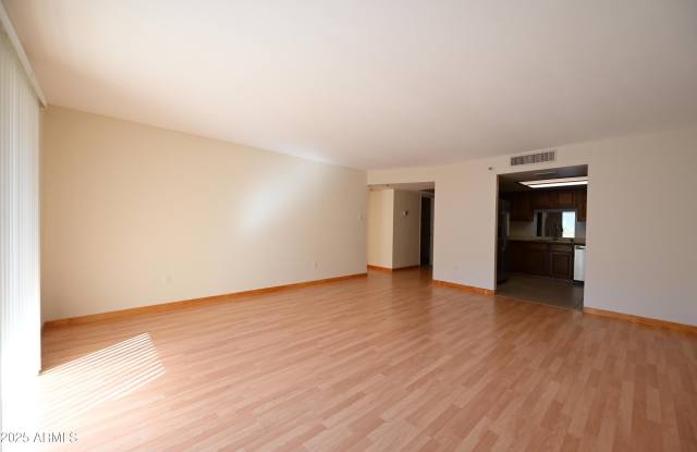 7870 E Camelback Road photos photos