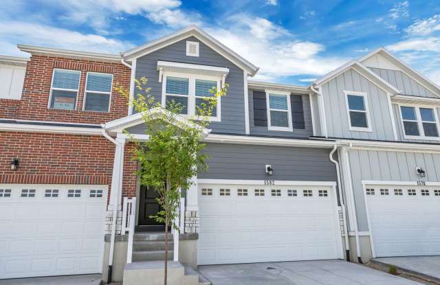 Great Lehi Townhome photos photos
