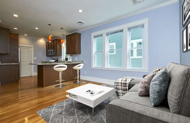 42 Glen Rd - 2 photos photos