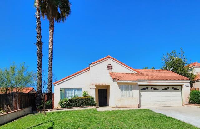 Spacious 4 Bedroom, 2 Bath, Single-Story Home in Moreno Valley - 11867 Venetian Drive, Moreno Valley, CA 92557