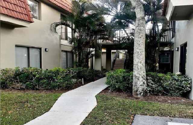 11374 Royal Palm Boulevard photos photos