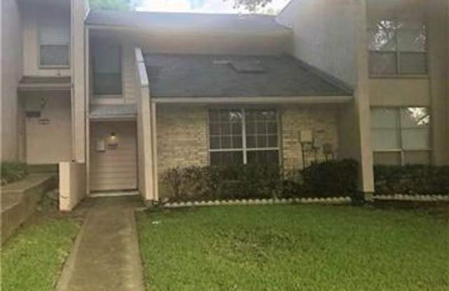 319 Valley Park Drive - 319 Valley Park Drive, Garland, TX 75043