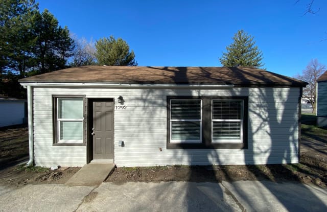 1292 E 5600 S - 1292 5600 South, Murray, UT 84121