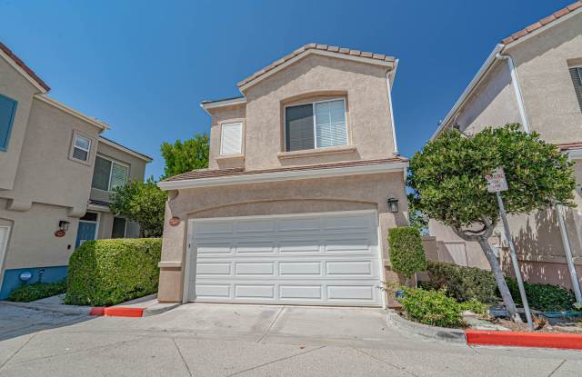 COMING SOON! Charming 2-Bedroom Townhome in Valencia with Backyard & Community Amenities! photos photos