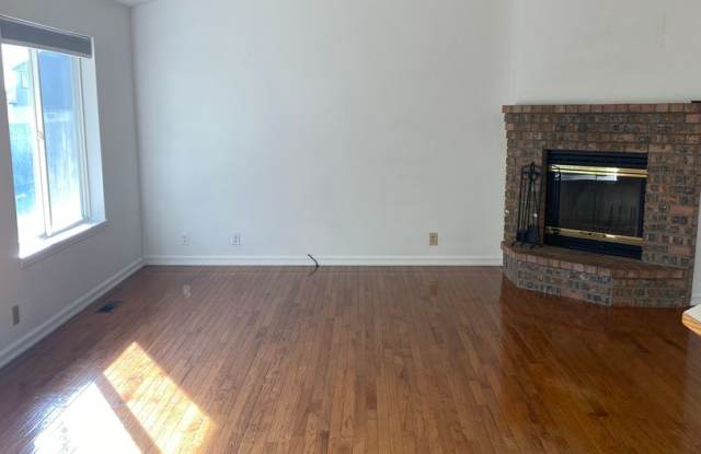 Beautiful Home in The Cove West Community photos photos