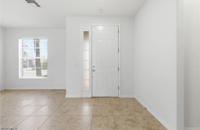 2639 Bellingham Court Gallery 4