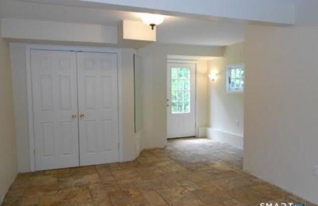 53 Huckleberry Hill Road Gallery 3