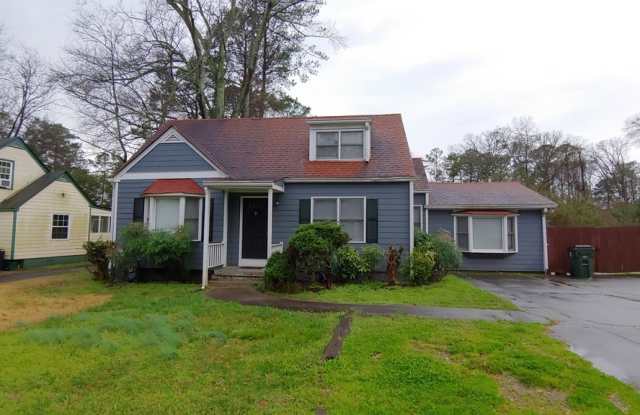 2341 Johnson Ferry Road North East - 2341 Johnson Ferry Road, Chamblee, GA 30341