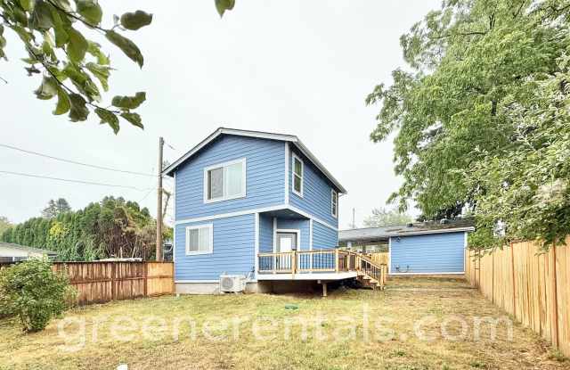 Modern 1-Bedroom Home with Yard, Deck  Carport photos photos