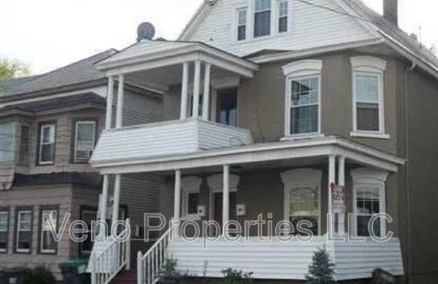 61 South Main St. photos photos