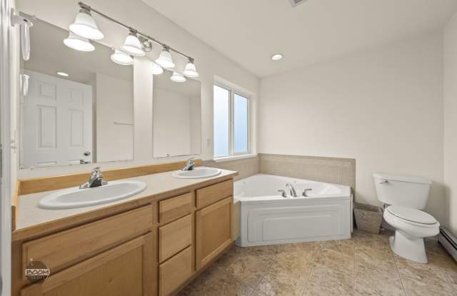 11827 Falklands Drive Gallery 4