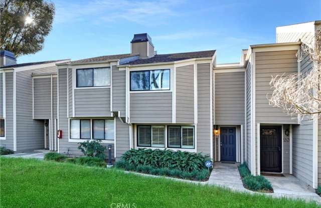 18 Seabird Court - 18 Seabird Court, Newport Beach, CA 92663