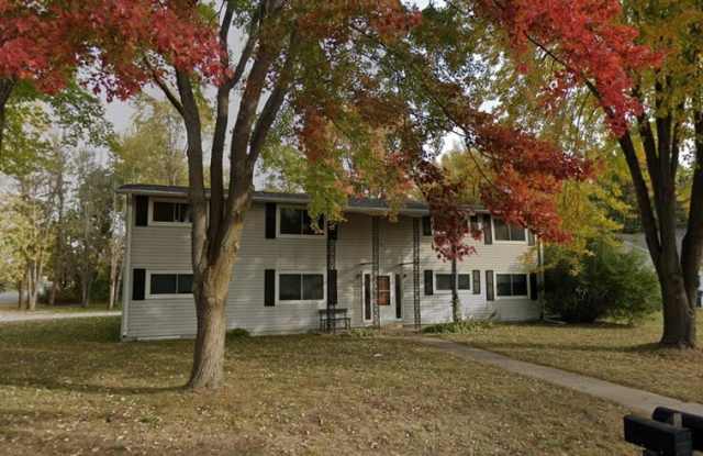 673 West Factory Street - 3 photos photos