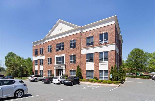 10550 Independence Pointe Parkway Gallery 2