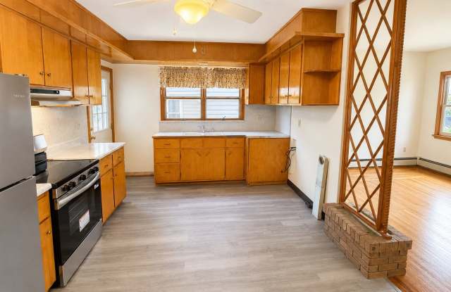 520 Oak Unit 1 Gallery 3
