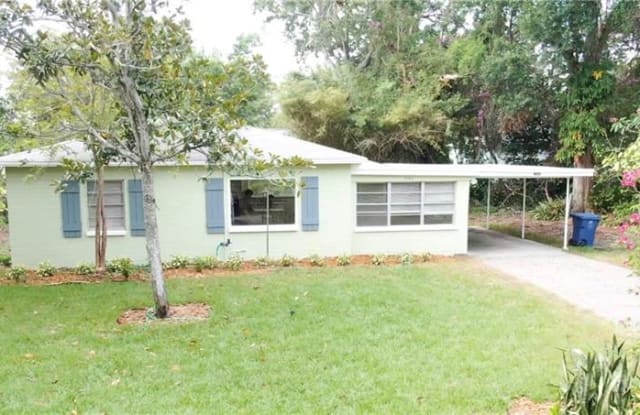 3026 W VAN BUREN DRIVE - 3026 West Van Buren Drive, Tampa, FL 33611