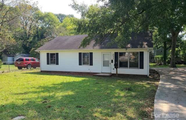 210 N Cloudman Street - 210 North Cloudman Street, Charlotte, NC 28216