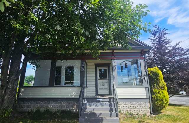 Charming 5-Bedroom Home with Updated Kitchen, & Bath in Fairhaven! photos photos