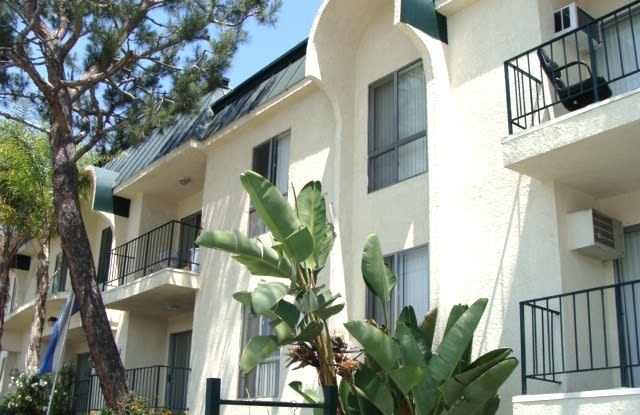 20317 Saticoy St. photos photos