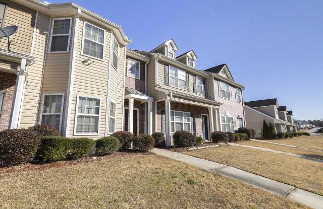 5450 Oakley Commons Blvd photos photos