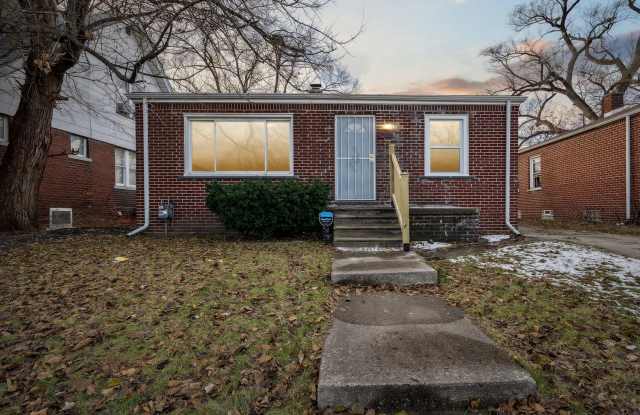 Remodeled 3b/1b Home $1300/month - 16835 Lilac Street, Detroit, MI 48221