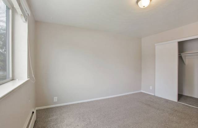1320 Peoria Street Gallery 4