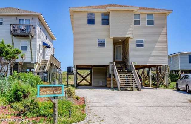 3800 Island Drive Gallery 1