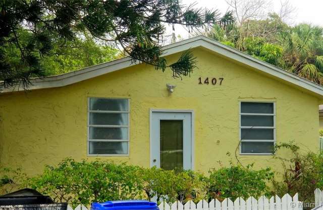 1407 SW 27th Ct - 1407 Southwest 27th Court, Fort Lauderdale, FL 33315