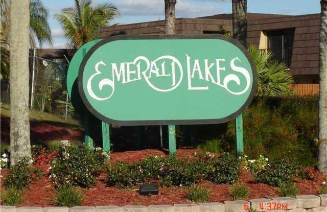 5945 SE Windsong Lane unit: 907 photos photos