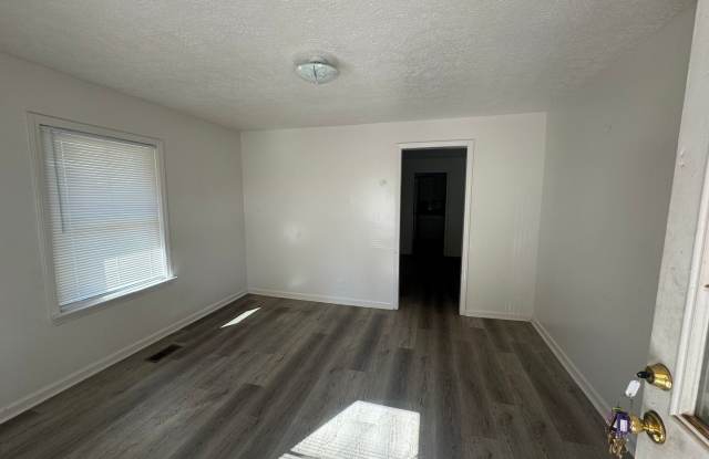 Remodeled 1/1 located in Shelby, NC Gallery 3