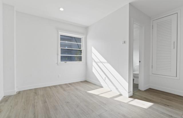 814-818 2nd Street Gallery 4