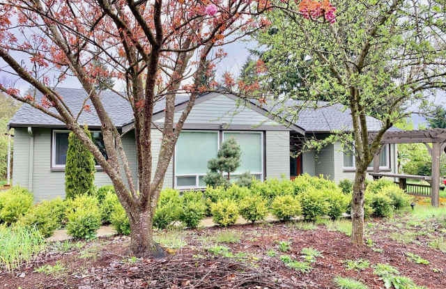 13320 3rd Ave NE - 13320 3rd Avenue Northeast, Seattle, WA 98125