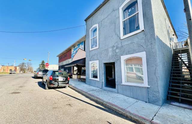 107 S. Smith Street - 2 photos photos 107 S. Smith Street - 2 photos photos