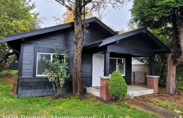 7217 S Park Ave - 7217 Park Avenue South, Tacoma, WA 98408