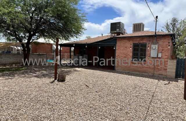 1721 East Silver Street photos photos